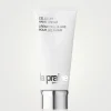 Age-Minimizing Hand Treatment