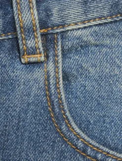 Barrel-Leg Jeans