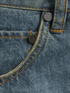 Barrel-Leg Jeans