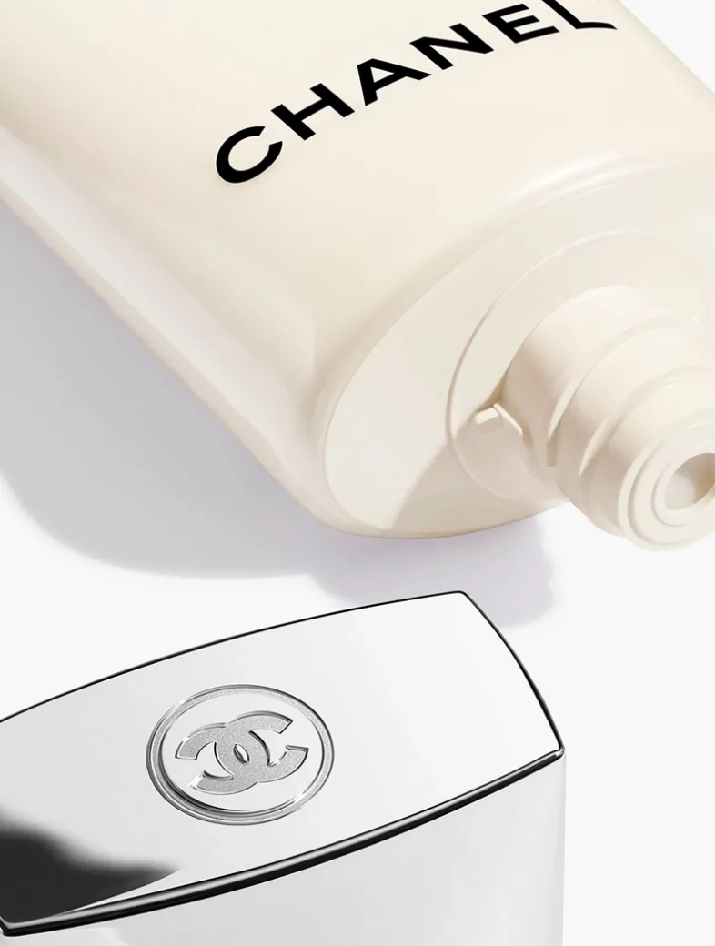 Brightening Cleansing Cream-To-Foam