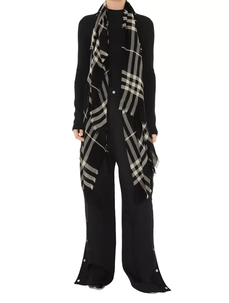 Check Wool Scarf