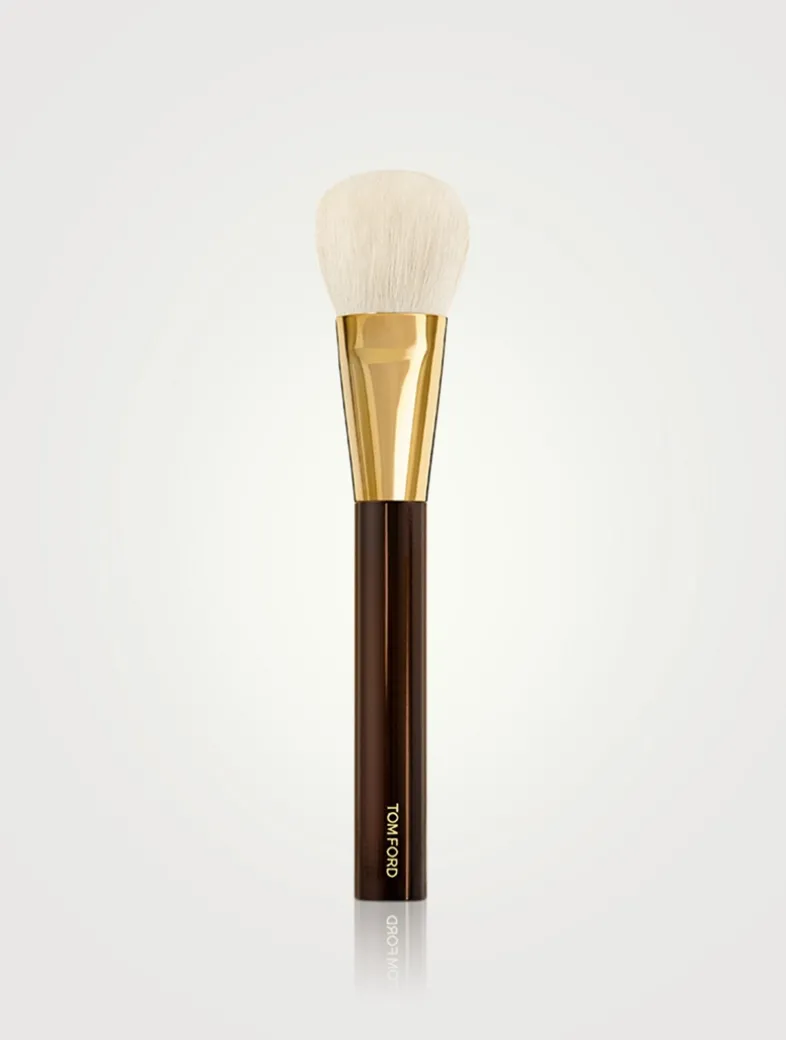 Cheek Brush 06