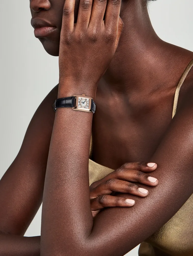 Classics Carrée Quartz Leather Strap Watch