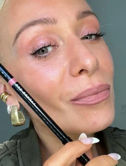 Creamy Lip Define Pencil