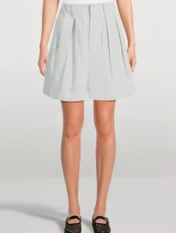 Crumpled U Shorts