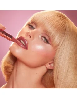 K.I.S.S.I.N.G Lipstick