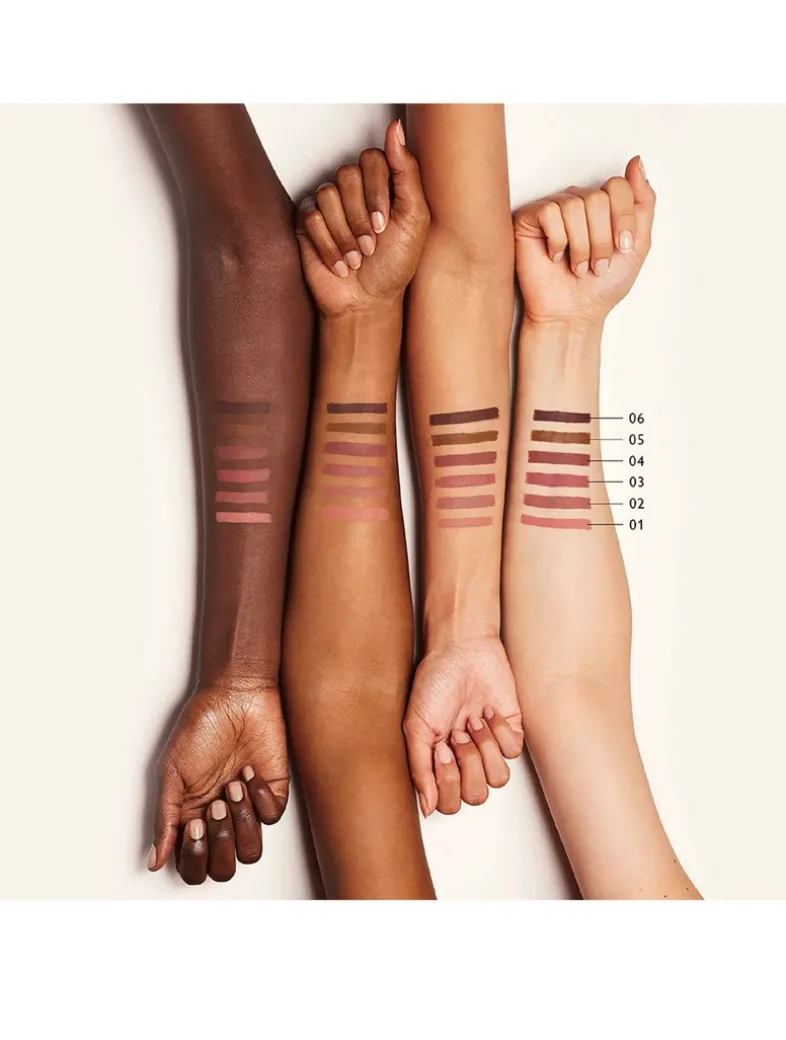 Lip Definer