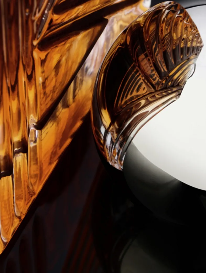 Love, Don't Be Shy Eau de Parfum Carafe