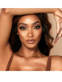 Matte Revolution Lipstick