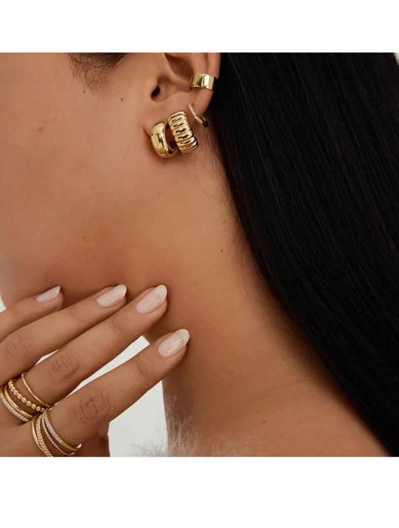 Medium Chunky Hoop Earrings