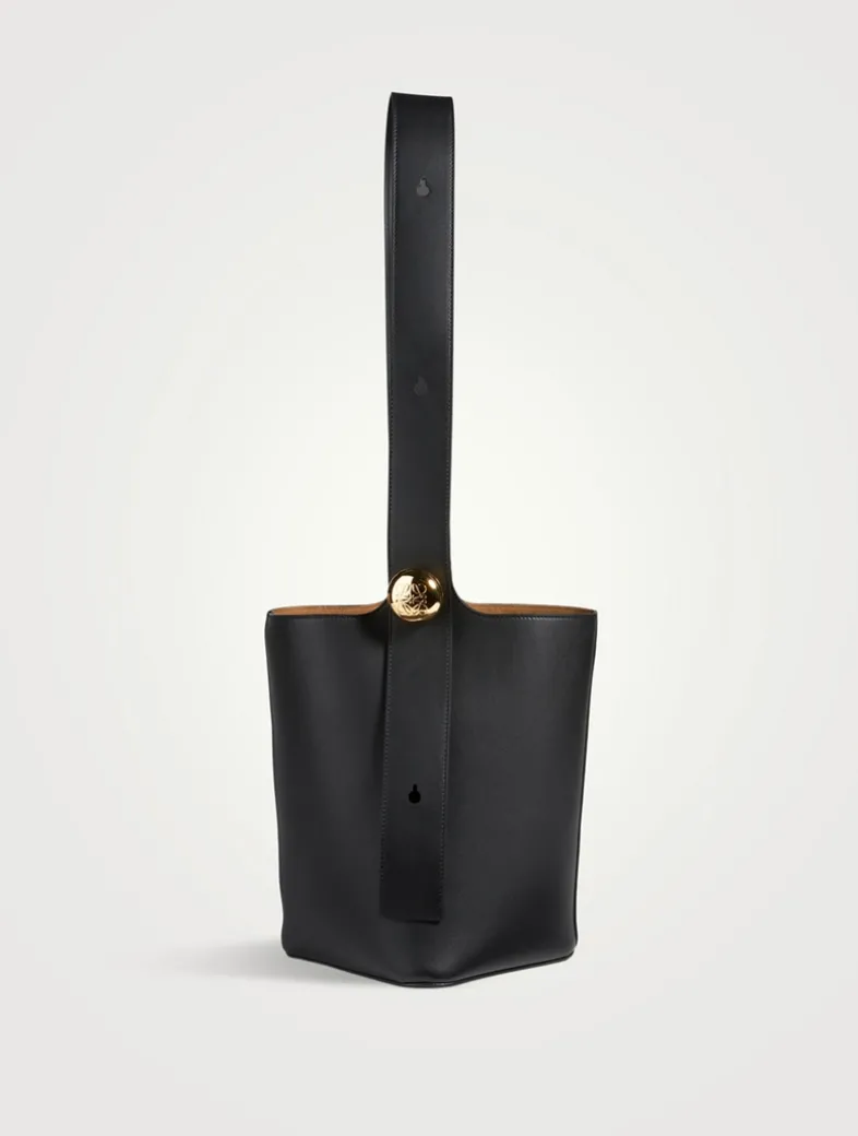 Medium Pebble Leather Bucket Bag