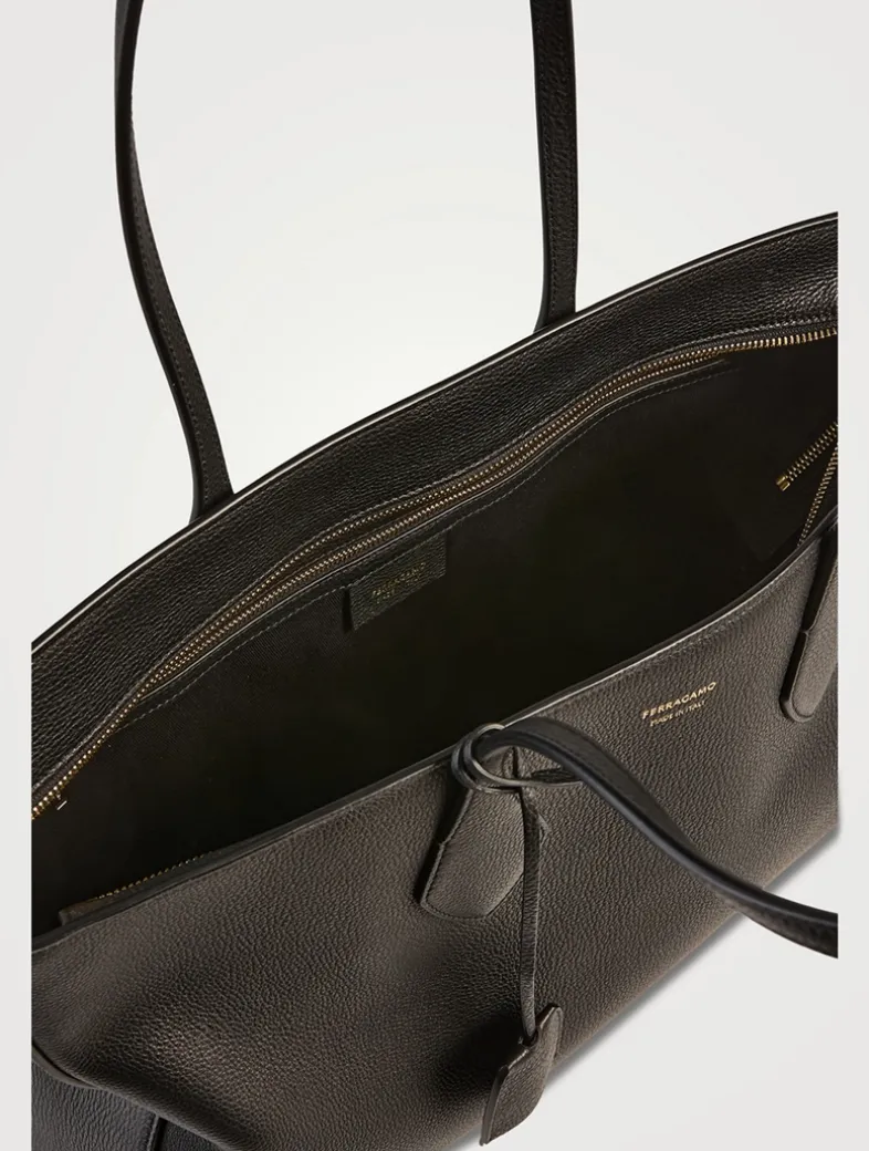 Medium Star-Shaped Leather Tote Bag