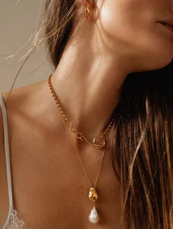 Mountain Pearl Necklace