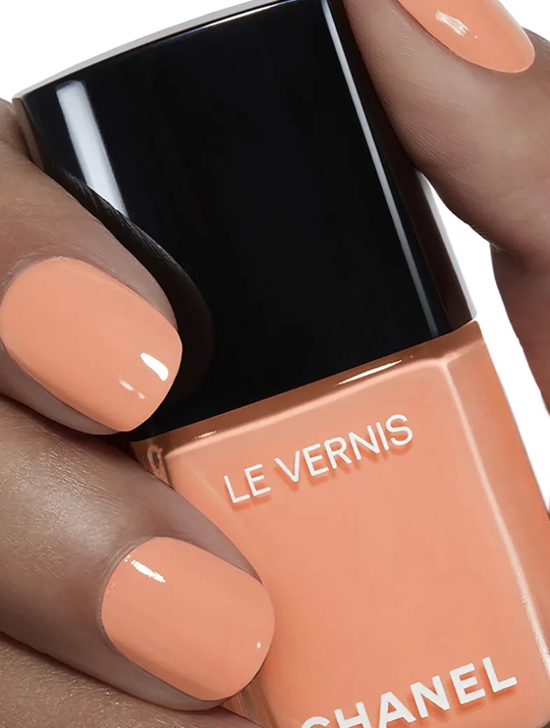 Nail Colour