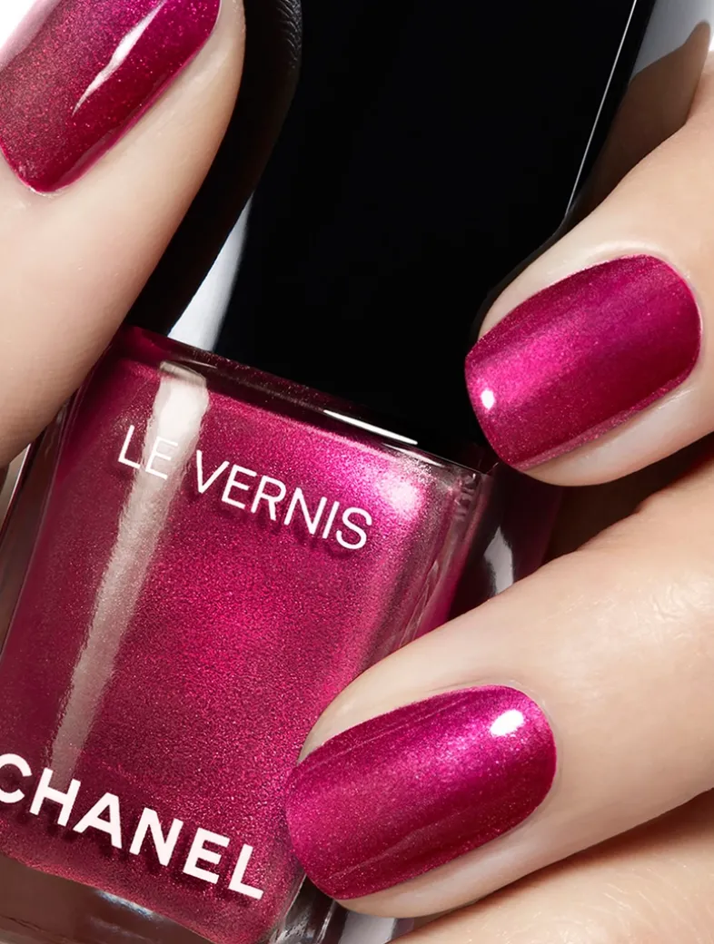 Nail Colour
