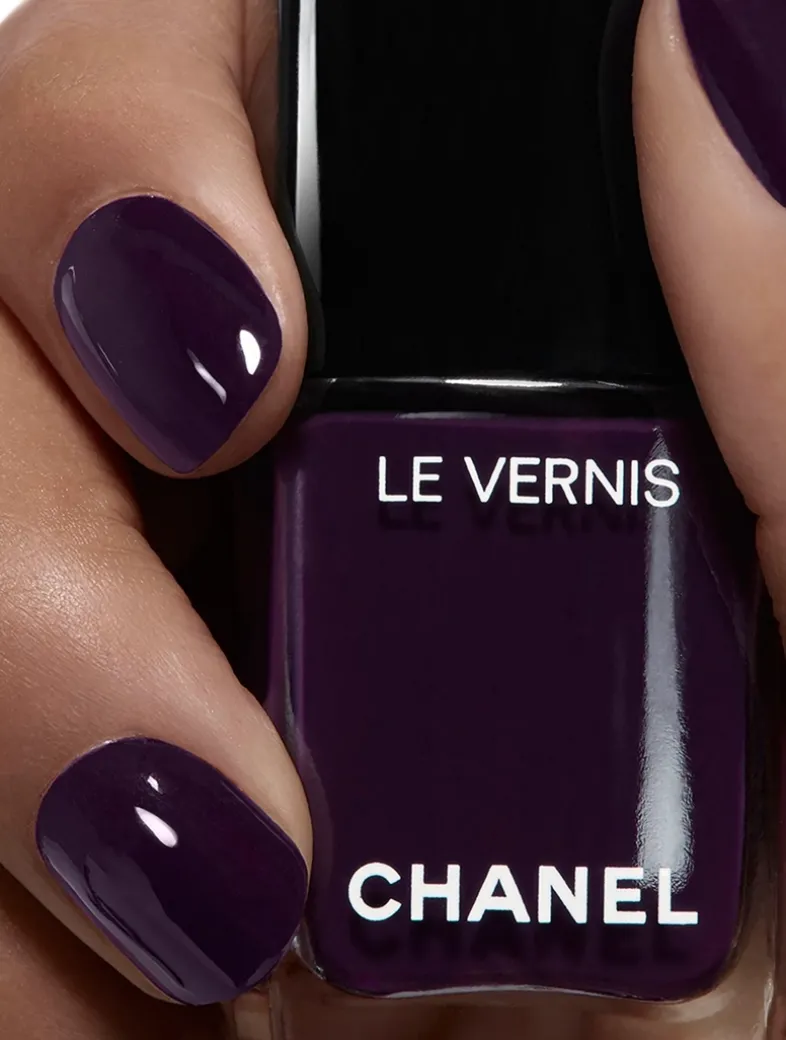 Nail Colour