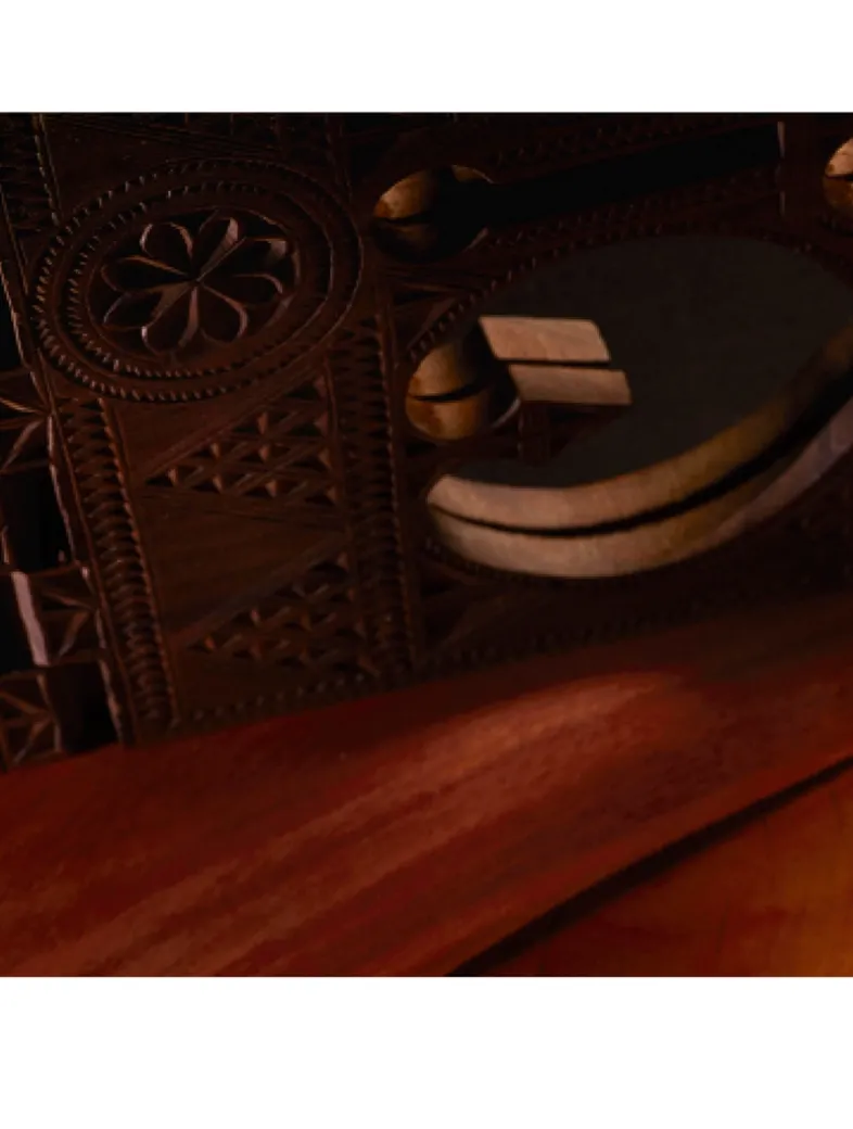 Oud & Santal Les Heures Voyageuses Fragrance