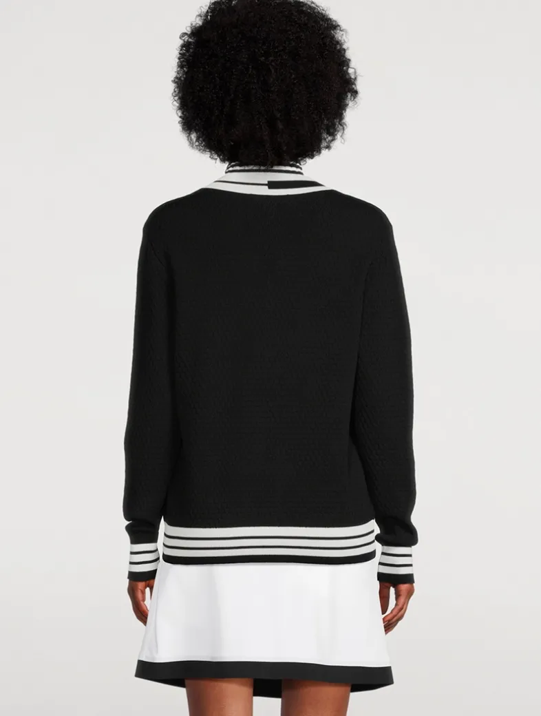 T Sweater
