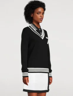 T Sweater