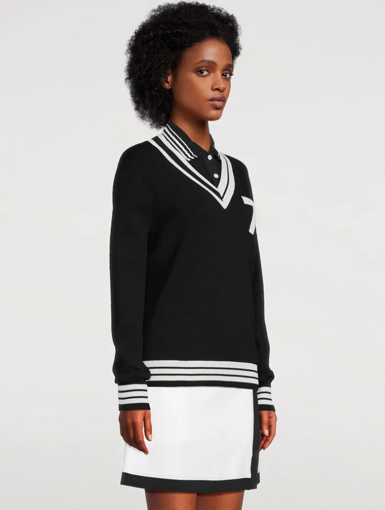 T Sweater