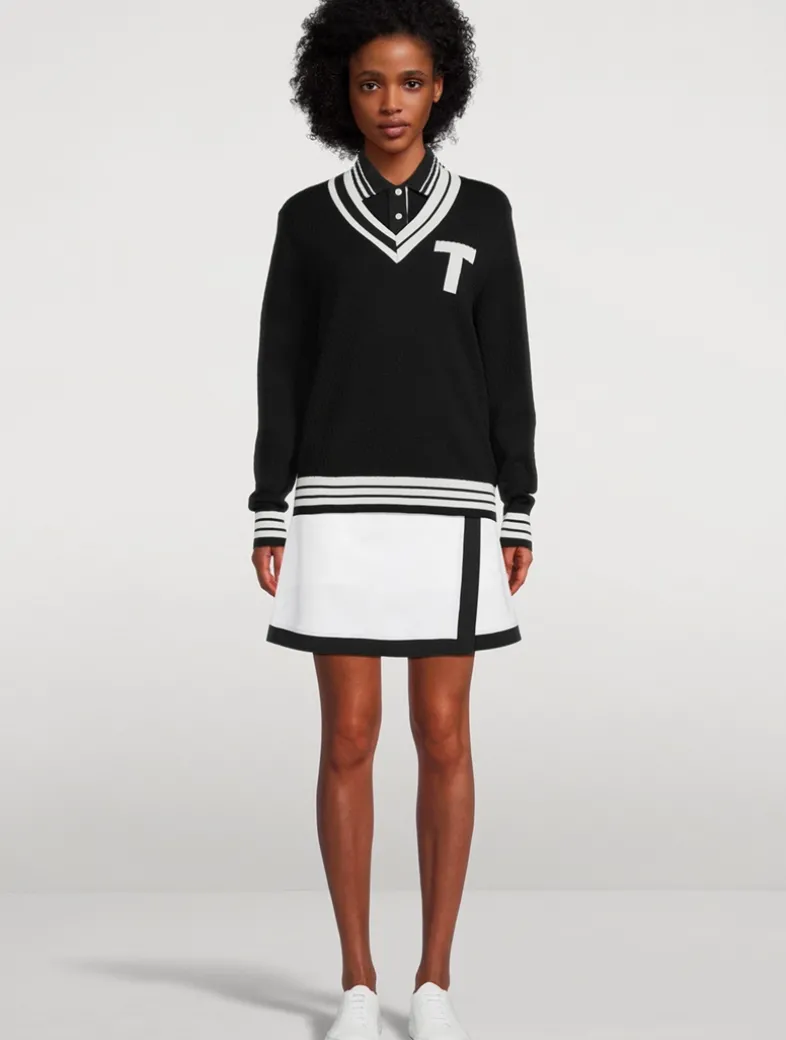 T Sweater