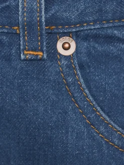 Wide-Leg Jeans